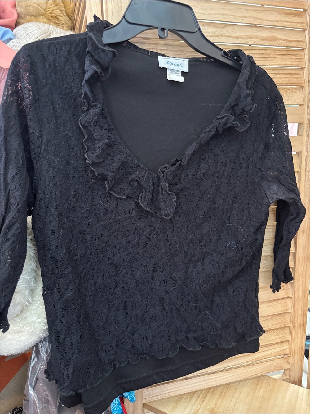 Biaggi Black Lace Ruffle V-Neck Blouse Junior Large